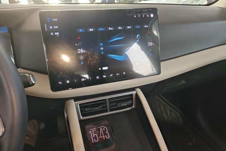 Used BYD Yuan UP 2025 Intelligent Driving Version 401 km Leading Edition
