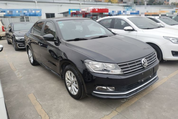 Used Volkswagen Lavida 2015 1.6L Manual Comfort Edition