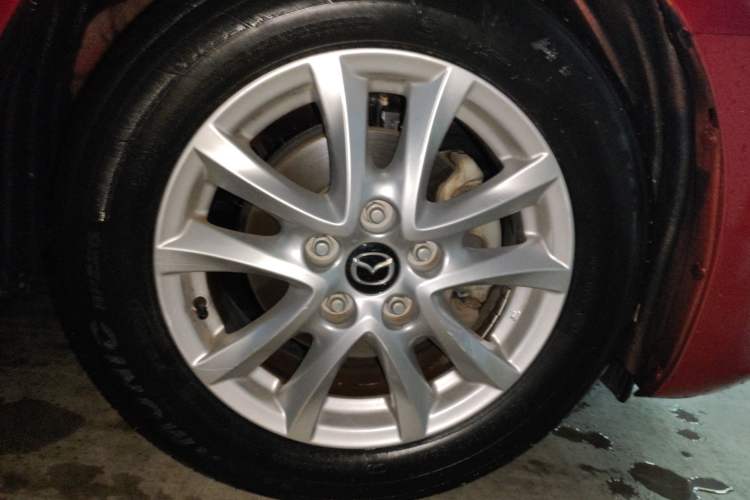 Used Mazda Mazda 3 Axela 2016 Sedan 1.5L Automatic Comfort Model