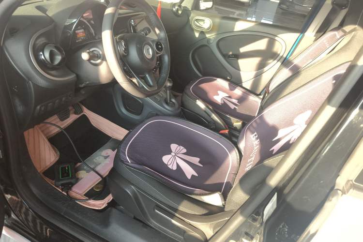 Used  forfour 2018 1.0L 52kW Passion Edition
