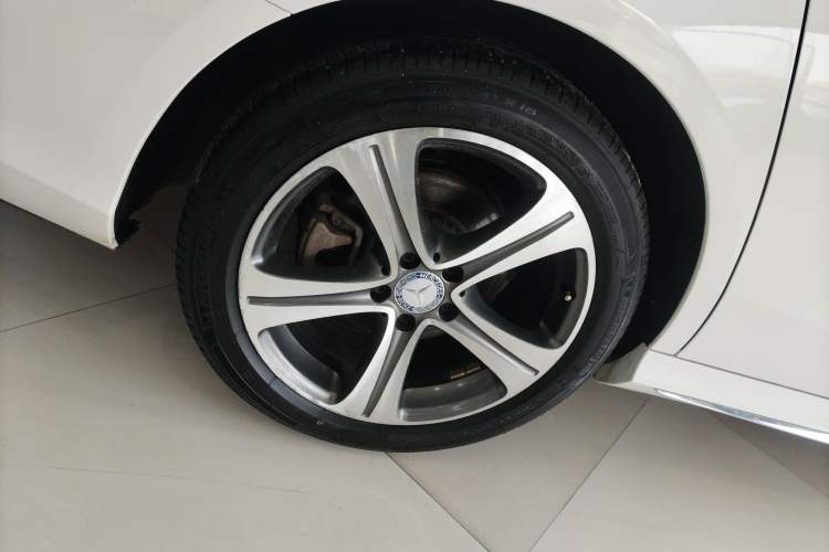 Used Mercedes-Benz E-Class 2016 E 200 L Sport Edition