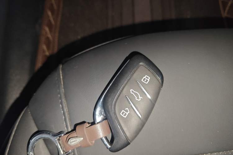 Used Roewe i5 2023 1.5L CVT Luxury Edition