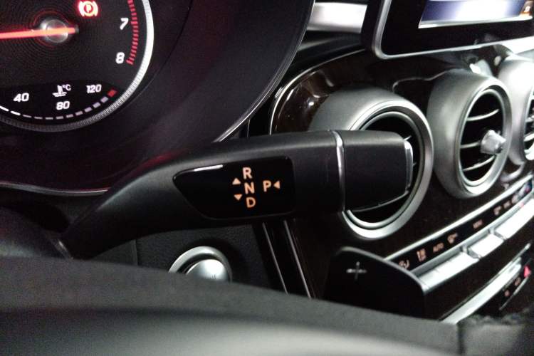 Used Mercedes-Benz GLC 2018 Facelifted GLC 260 4MATIC Dynamic Edition
