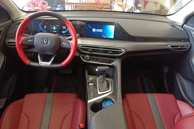 Used Changan Eado 2021 PLUS Blue Whale NE 1.4T GDI DCT Prestige Model
