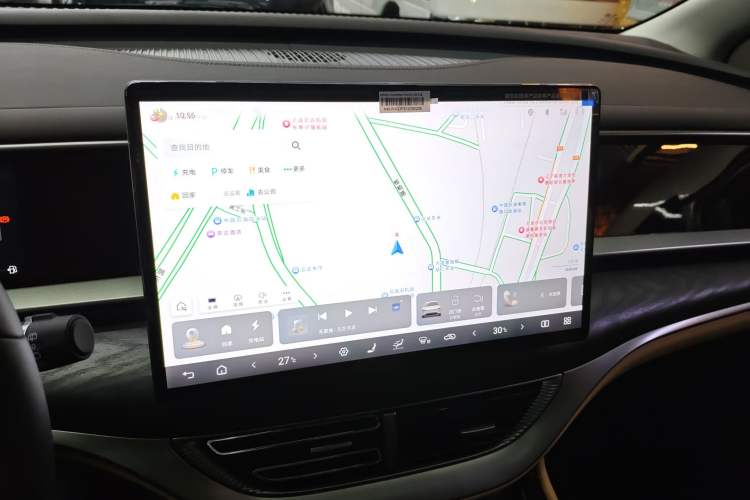 Used Denza D9 2024 DM-i 980 Four-Wheel Drive Prestige Model
