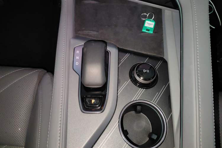 Used Zeekr 001 2025 YOU Edition 100 kWh All-Wheel Drive