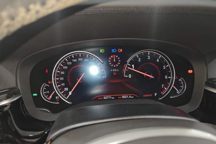 Used BMW 5 Series 2018 Restyled 530Li Luxury Edition M Sport Package
