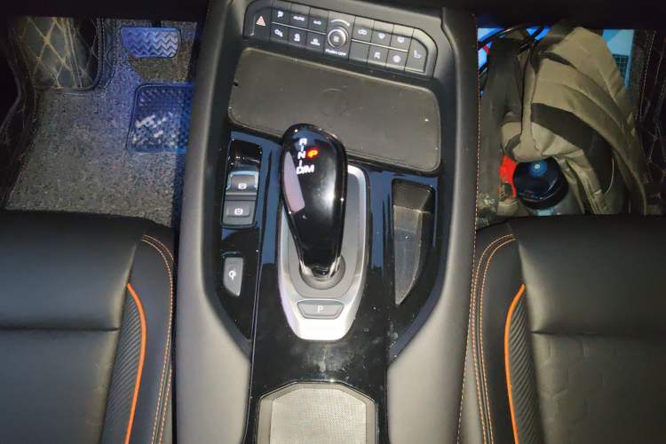 Used Haval F7 2021 2.0T Two-Wheel Drive i-Van
