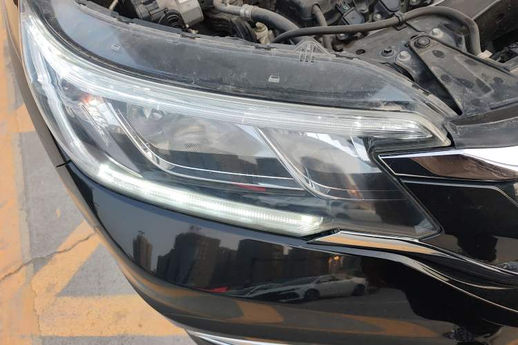 Used Honda CR-V 2016 2.0L two-wheel drive Urban Edition