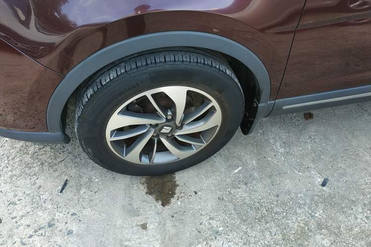 Used Baojun 560 2016 1.8L Manual Luxury Edition
