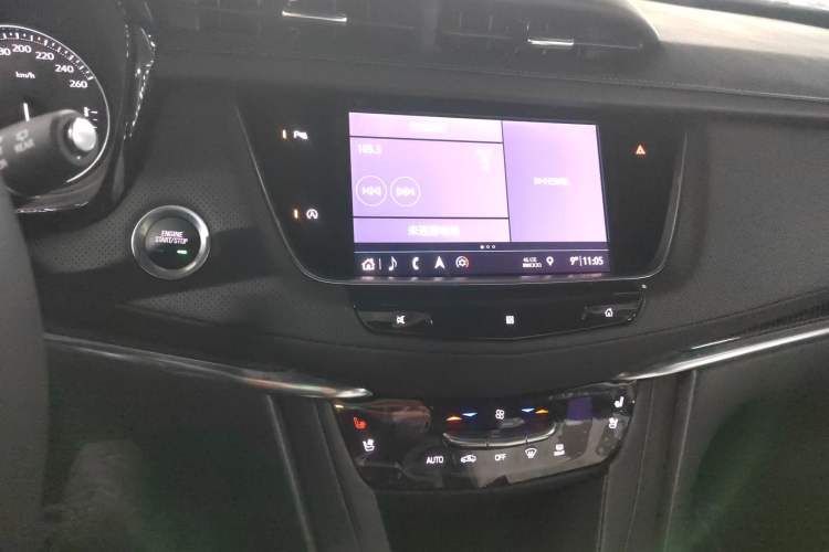 Used Cadillac XT5 2020 28T 4x4 Leading Sport Model
