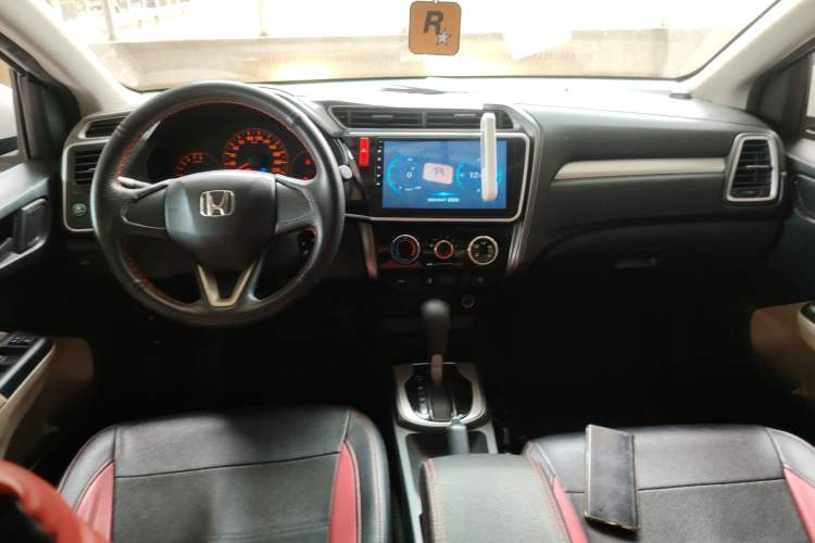 Used Honda Greiz 2016 1.5L CVT Classic Edition
