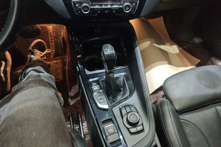 Used BMW X1 2016 sDrive18Li Luxury Model
