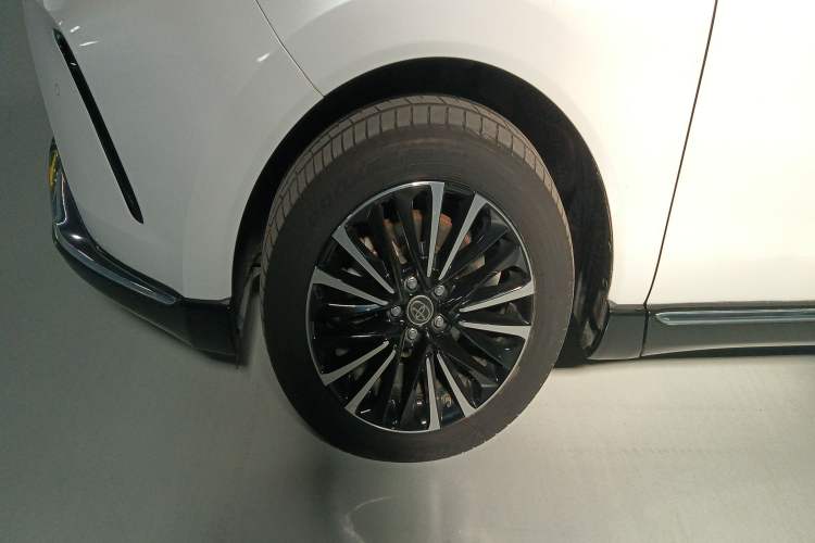 Used Toyota Venza 2022 2.0L CVT Two-Wheel Drive Prestige Edition
