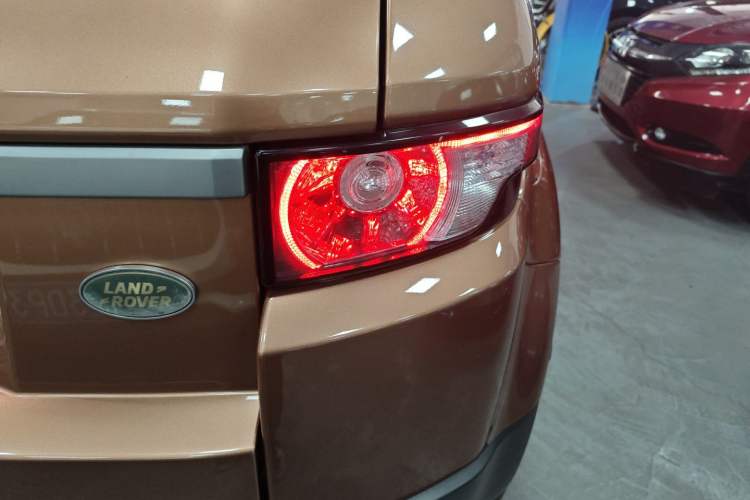 Used Land Rover Range Rover Evoque 2015 2.0T Five-Door Zhiyao Edition