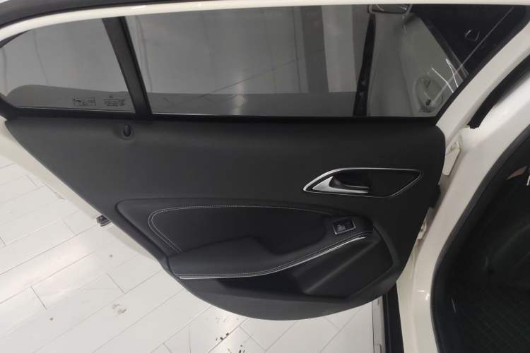 Used Mercedes-Benz GLA 2017 GLA 200 Fashion Model