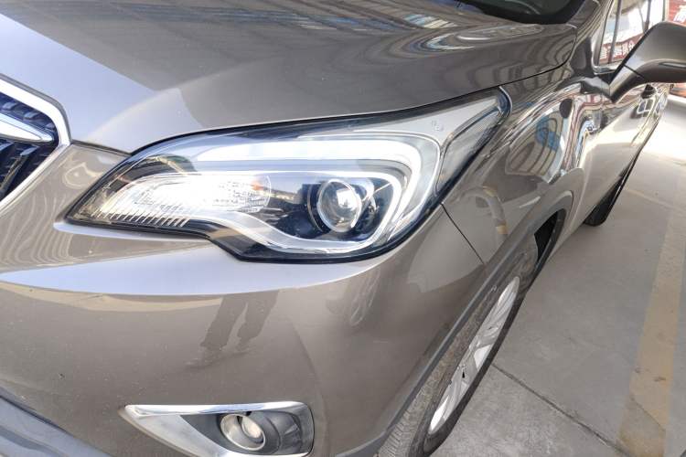 Used Buick Envision 2018 20T Two-Wheel-Drive Elite Model
