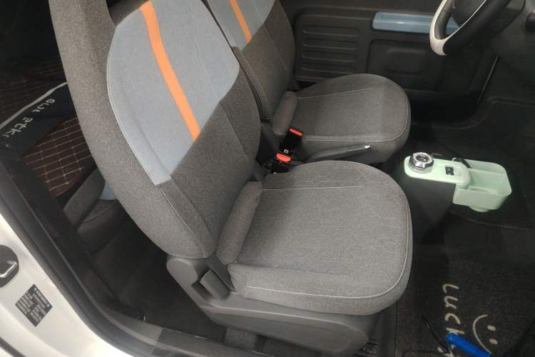 Used Geely Galaxy Panda 2023 Panda Mini 200km Endurance Bear
