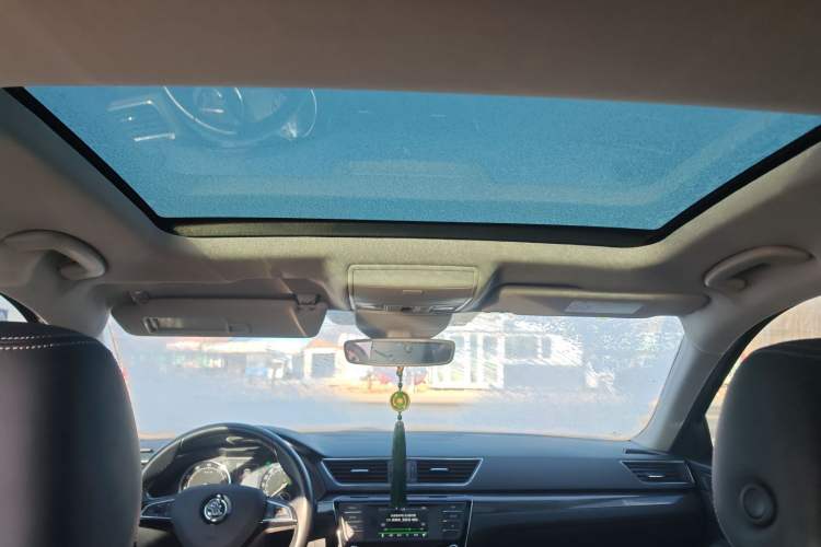 Used Skoda Superb 2016 TSI330 DSG Smart Drive Edition