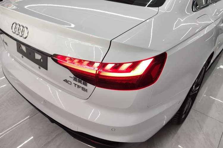 Used Audi A4L 2022 40 TFSI Luxury Dynamic Model