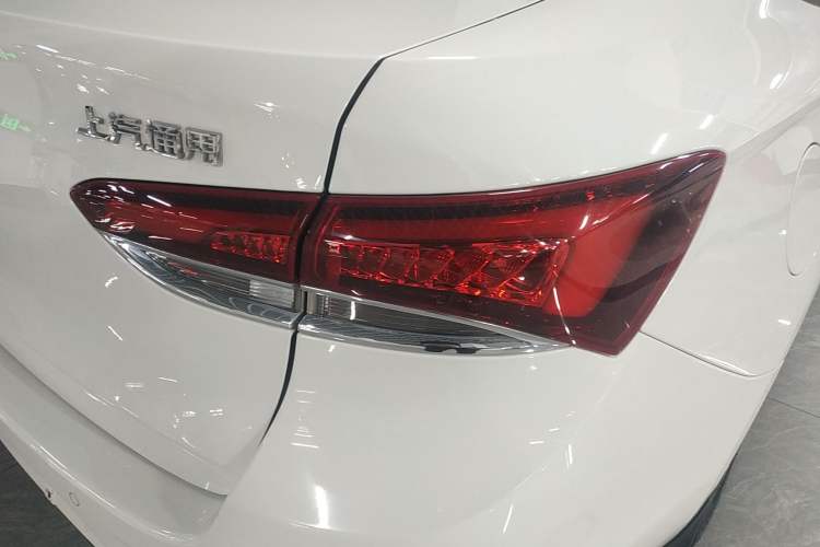 Used Buick GT 2018 18T Automatic Elite Model
