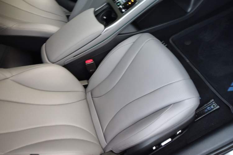 Used BYD Seal 07 DM-i 2025 DM-i 1.5L 125km Prestige Model
