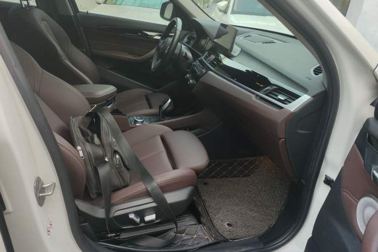 Used BMW X1 2021 Restyled sDrive25Li Leading Edition
