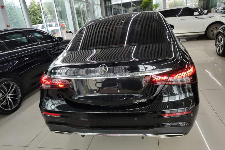 Used Mercedes-Benz E-Class 2022 Second Facelift E 300 L Sport Luxury Edition
