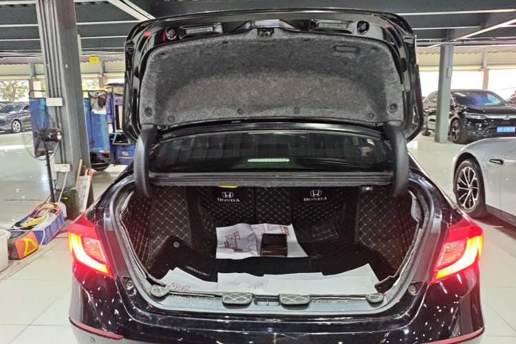 Used Honda Accord 2018 260TURBO Elite Edition China VI