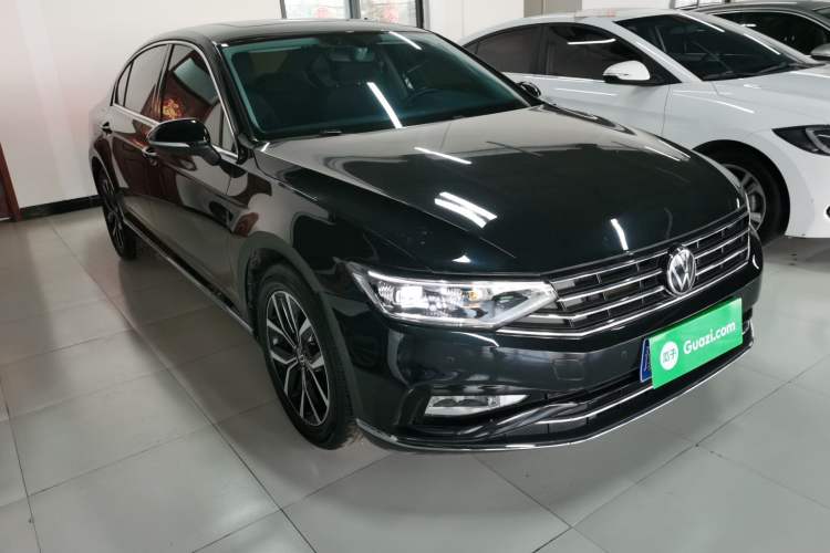Used Volkswagen Magotan 2020 330TSI DSG Leading Model
