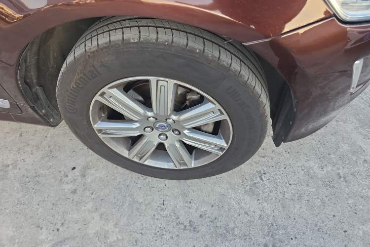 Used Volvo XC60 2015 T5 AWD Zhiyuan Edition
