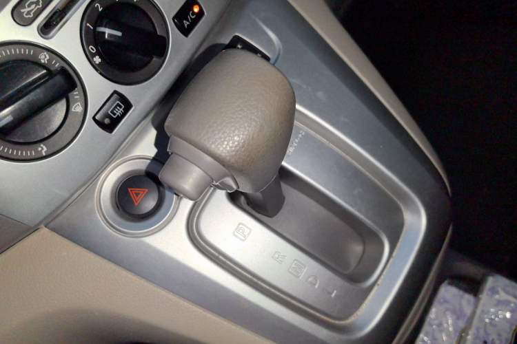 Used Nissan NV200 2016 1.6L CVT Luxury Model
