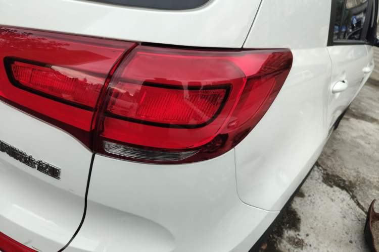 Used Kia Sportage R 2015 2.0L Automatic Two-Wheel Drive GL
