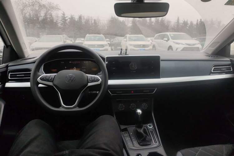 Used Volkswagen Lavida 2023 Revised 1.5L Automatic DeYi Edition