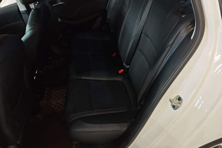 Used Roewe i5 2023 1.5L CVT Luxury Edition