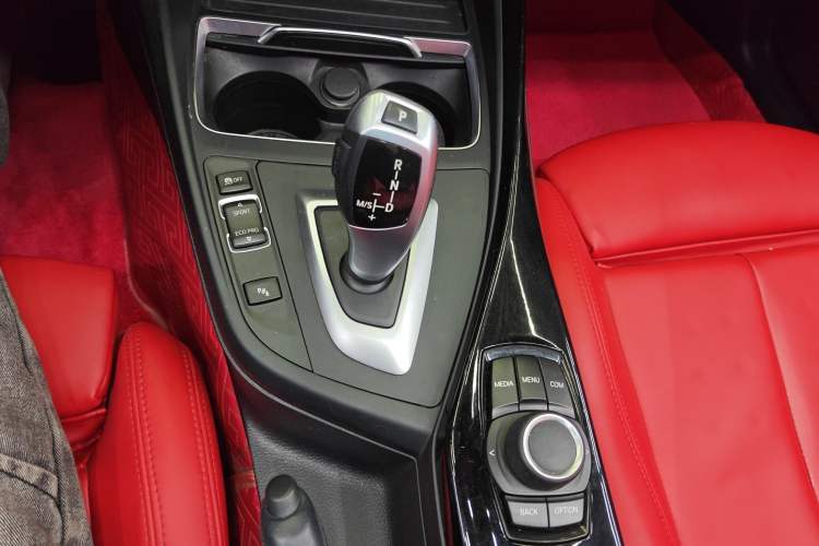 Used BMW 2 Series 2019 225i Convertible Coupe Sports Design Package
