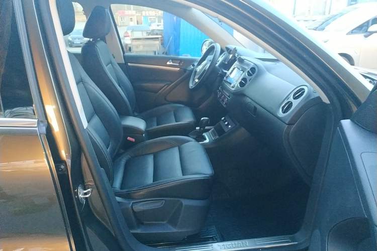 Used Volkswagen Tiguan 2017 300TSI Automatic Two-Wheel Drive Silk Road Comfort Edition
