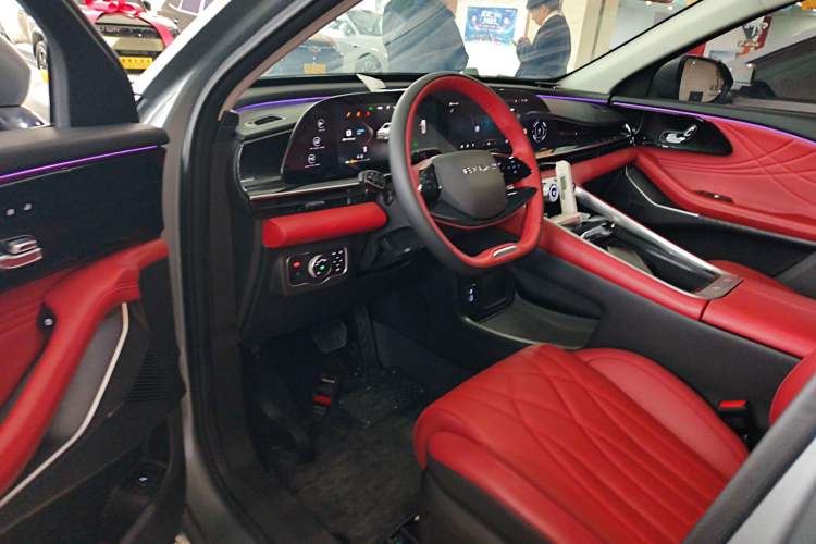 Used  Stellar 2023 400T Four-Wheel Drive Premium Flying Fish Edition