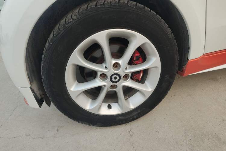 Used  fortwo 2015 1.0L 52 kW hardtop Dynamic version
