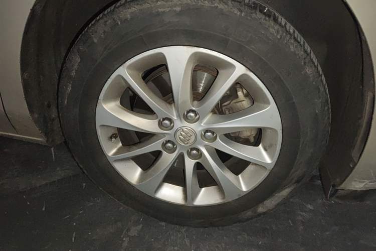 Used Buick GL8 2017 ES 28T Premium Version China V Standard
