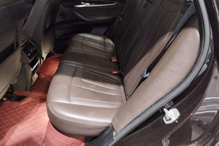 Used BMW X5 2017 xDrive28i
