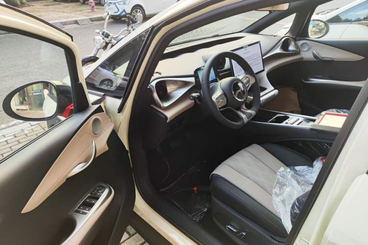 Used BYD Dolphin 2025 420km Free Edition
