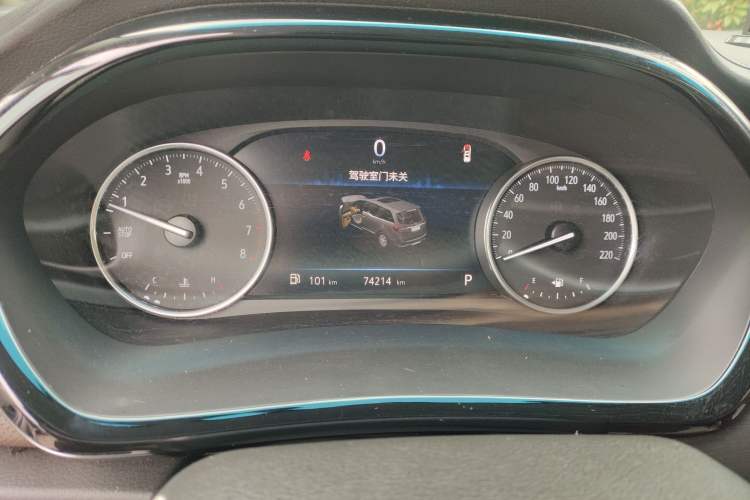 Used Buick GL8 2023 Land Executive Class Comfort Model
