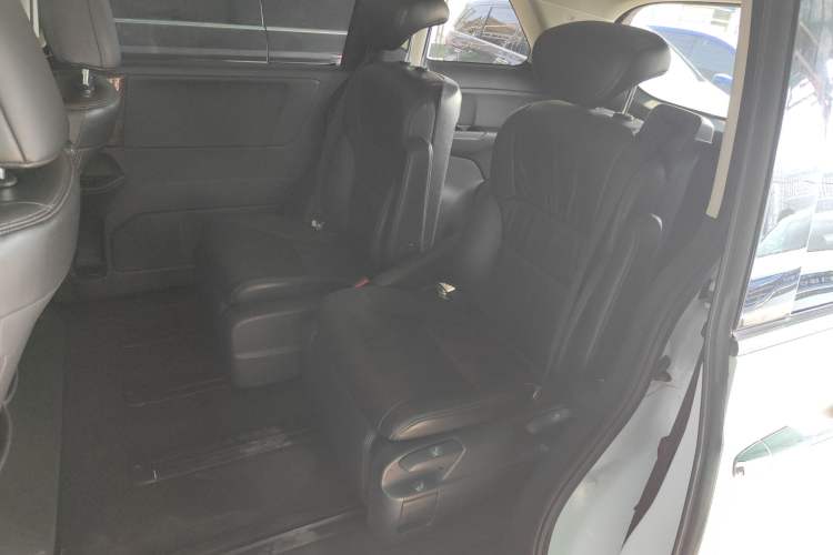 Used Honda Odyssey 2015 Updated Version 2.4L Smart Edition
