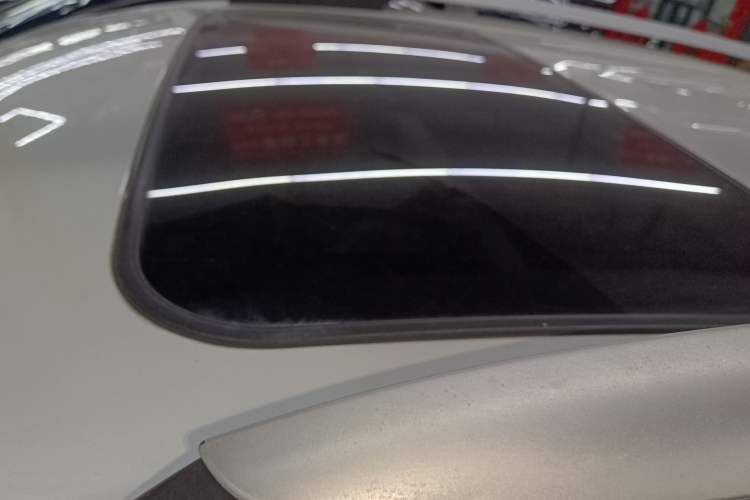 Used Toyota RAV4 2015 2.0L CVT Two-Wheel Drive Fashion Edition