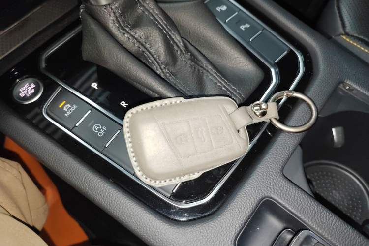 Used Volkswagen FAW-Volkswagen CC 2024 380TSI Striking Edition
