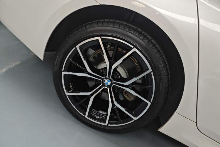 Used BMW 5 Series 2022 530Li Luxury Edition M Sport Package
