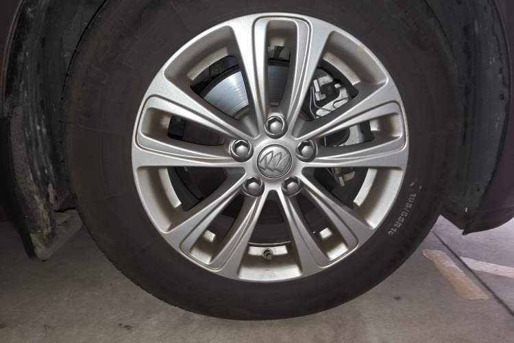 Used Buick GT 2015 15N Manual Entry-Level Trim
