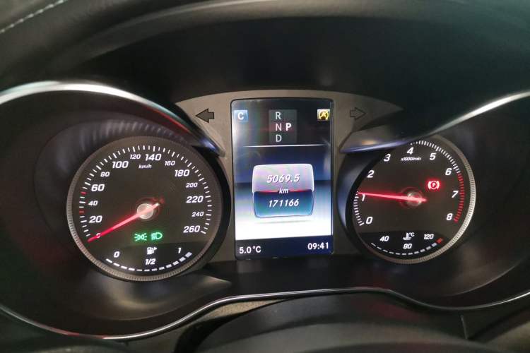 Used Mercedes-Benz GLC 2016 GLC 260 4MATIC Dynamic Edition
