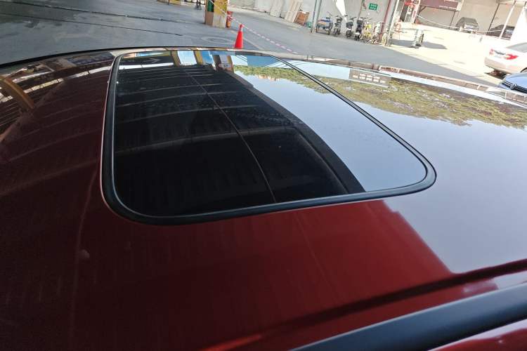 Used Honda Jade 2016 1.8L Automatic Comfort Elite Version 5 Seats